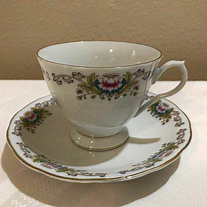 Vintage China Trio Teacup‎ and Saucer